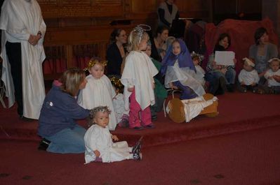 Praise and Play Nativity
