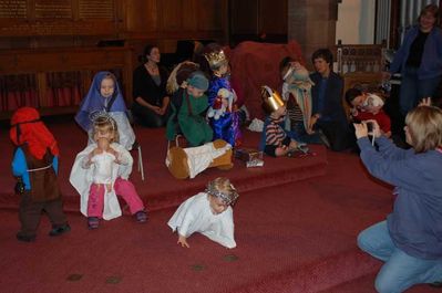 Praise and Play Nativity
