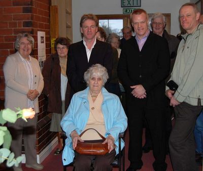 Dedication of a plaque in rememberance of the life and service of John Jackson
Marjorie Jackson with her sons and others who came for the dedication of the plaque
